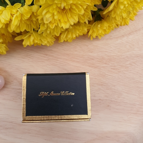 Pink Swarovski Crystal Silver Ring - Picture 11 of 11